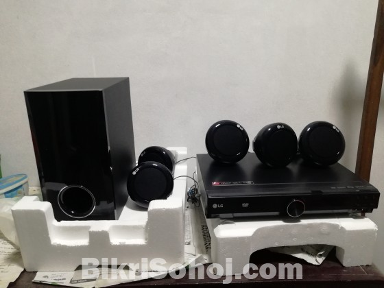 LG DVD HOME THEATER SYSTEM